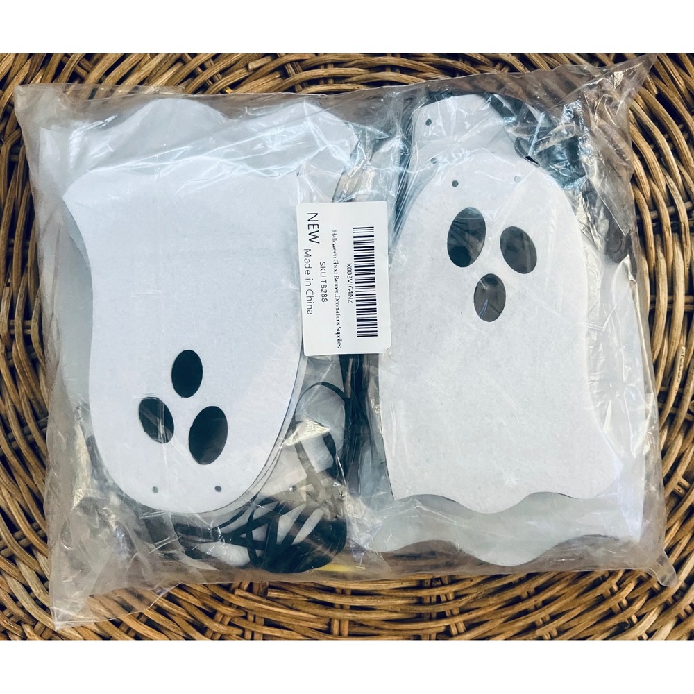 NEW Halloween Ghost Banner Decorations Supplies‎ Holiday Garland 18 Ghosts